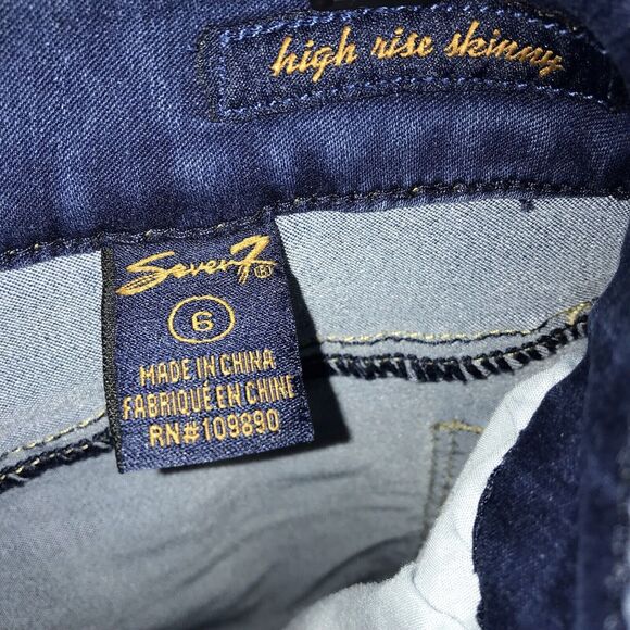 Seven7 Jeans Women's Size 6 High Rise Skinny Medium‎ Blue Wash  7 On Back Pocket - Picture 2 of 12